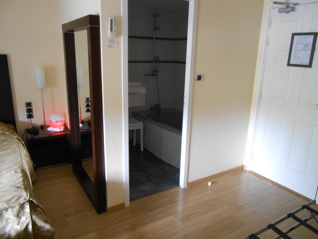 Hotel Blanc Marigny-Saint-Marcel