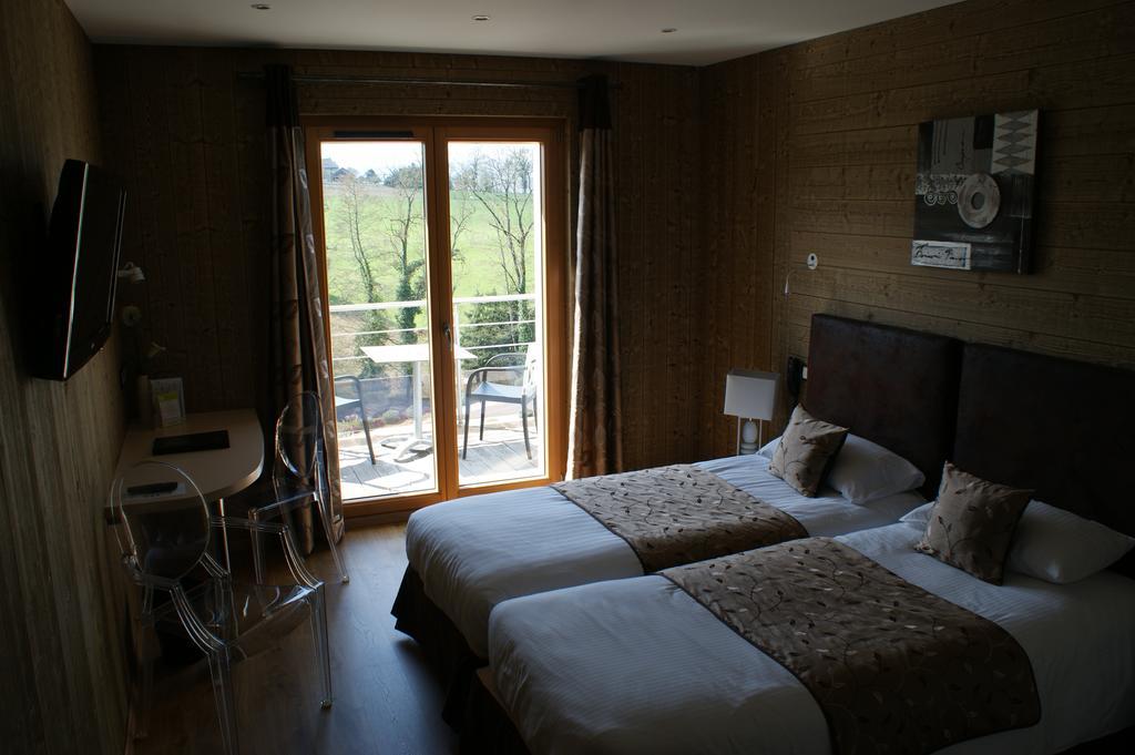 Blanc Hotel Marigny-Saint-Marcel