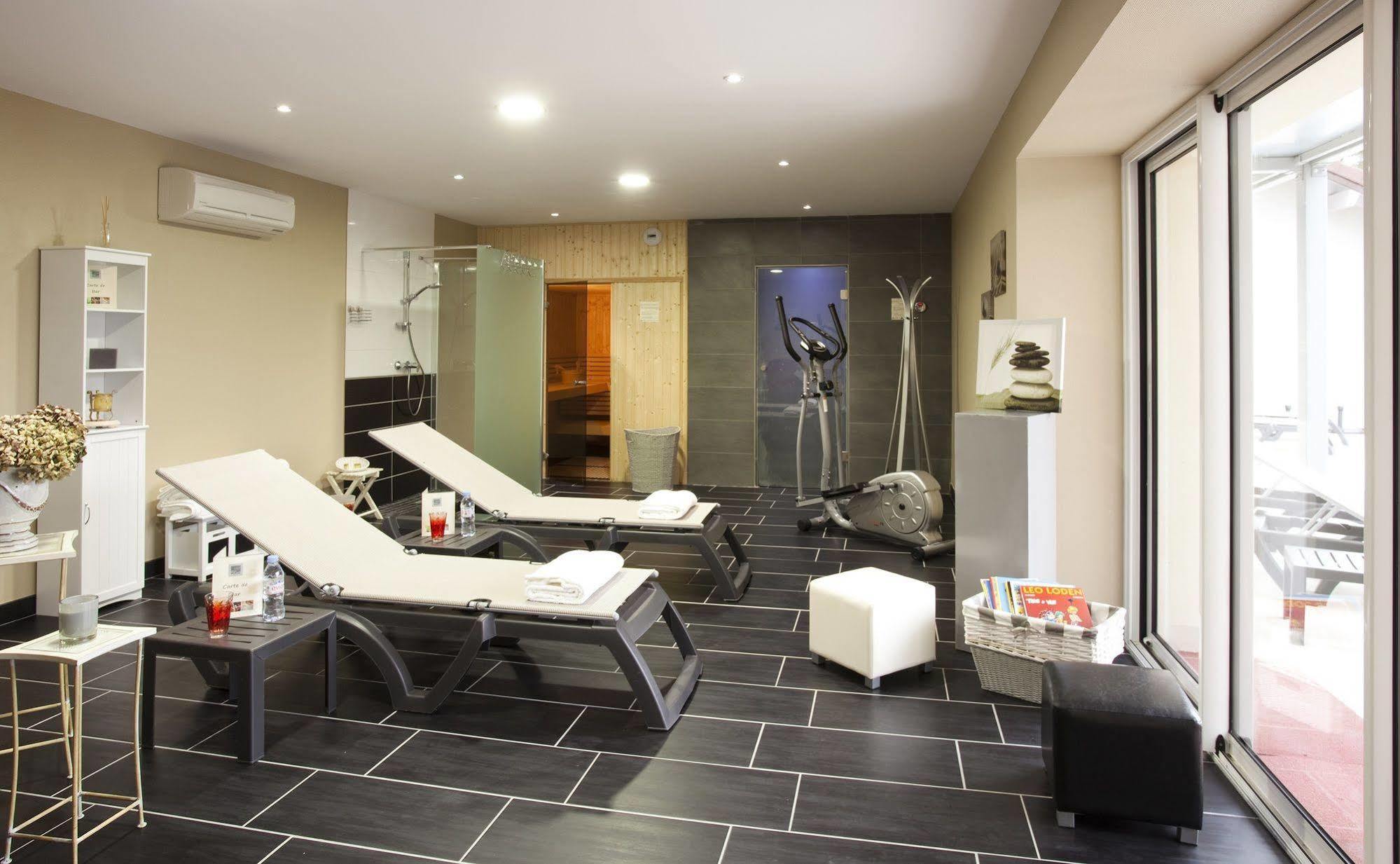 Blanc Hotel